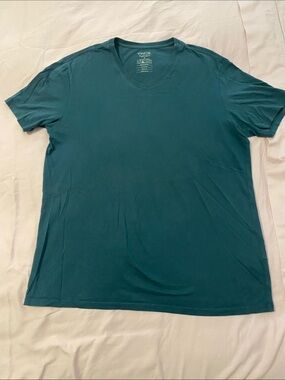 Vince Men’s Teal Green V-Neck Short Sleeve Tee